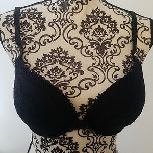 Victoria secrets bra. Push up